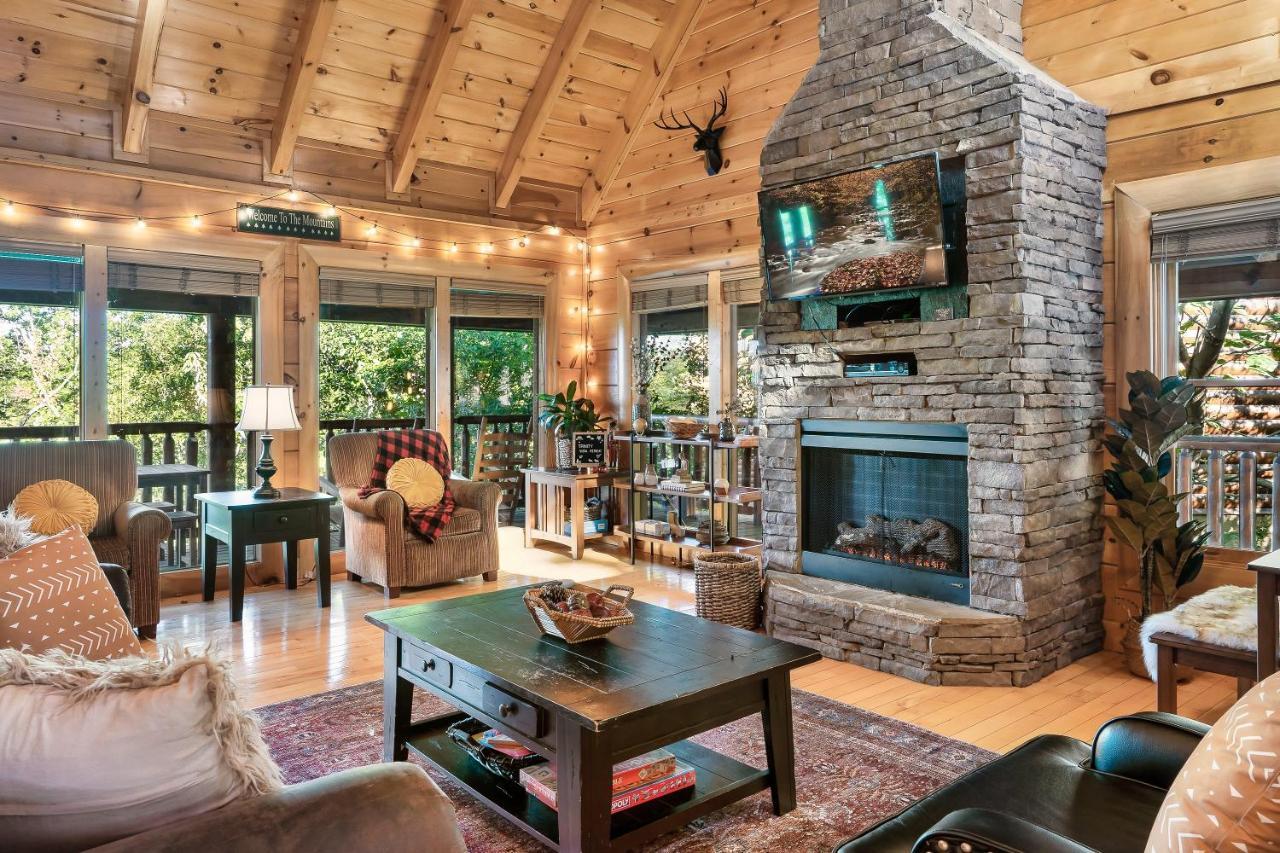 Summer Sale! Pool, Sauna, View, Hottub, Game Sevierville Extérieur photo