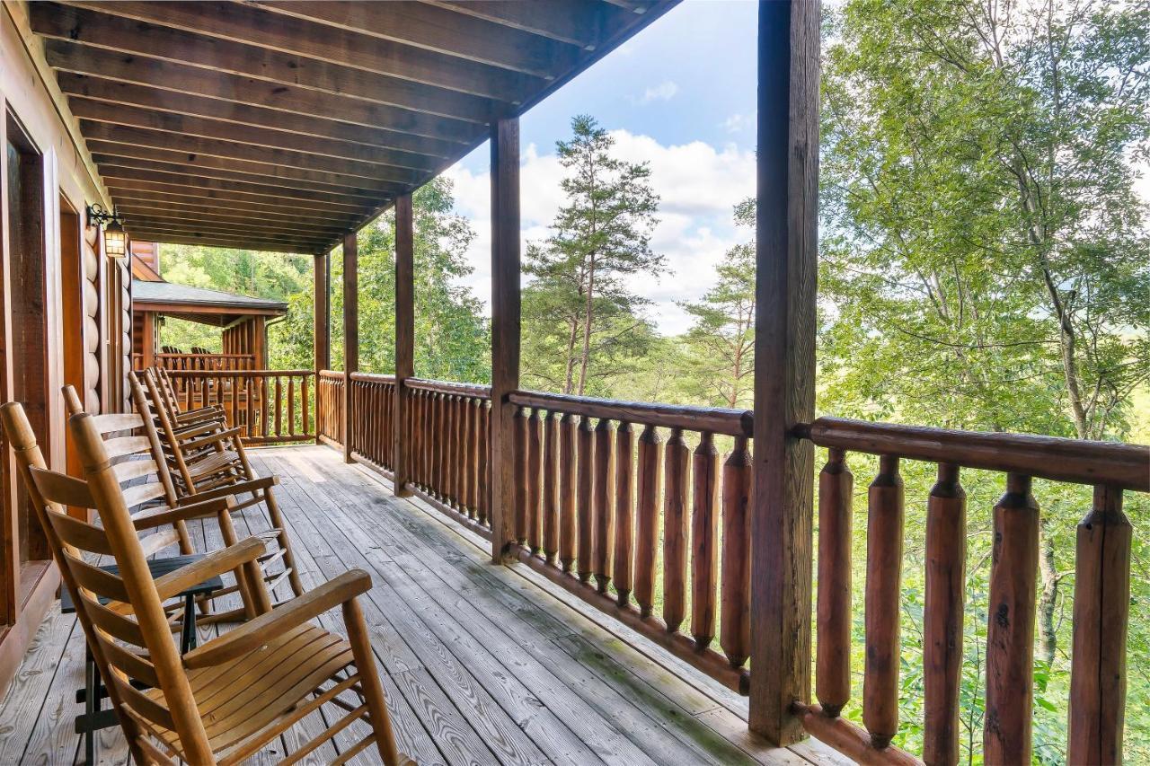 Summer Sale! Pool, Sauna, View, Hottub, Game Sevierville Extérieur photo